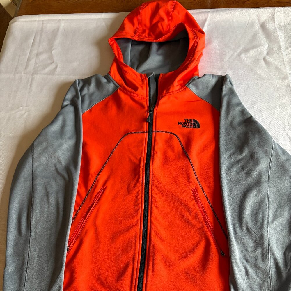 The North Face Men’s Colorblock Full-Zip Hoodie - Medium